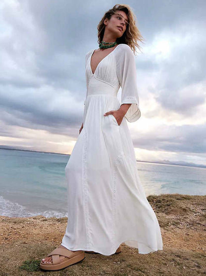 Sophisticated Dress with a Clean Classic Look