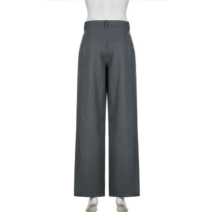 Sophisticated Garment with a Clean Classic Look