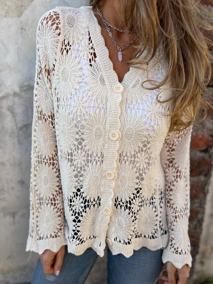 Gracefully Styled Cardigan for Any Occasion