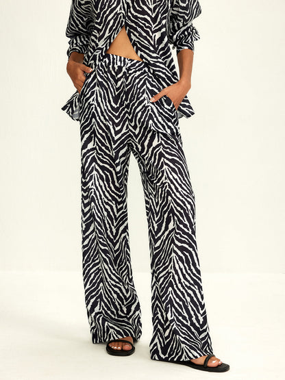 Gracefully Styled Pants for Any Occasion