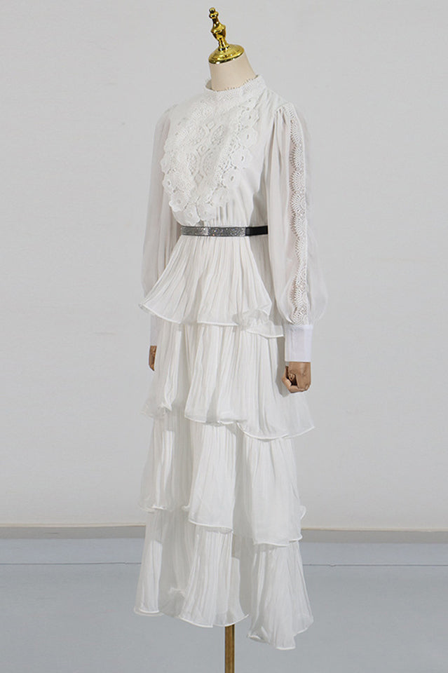 Beautifully Crafted Dress in a Classic Style