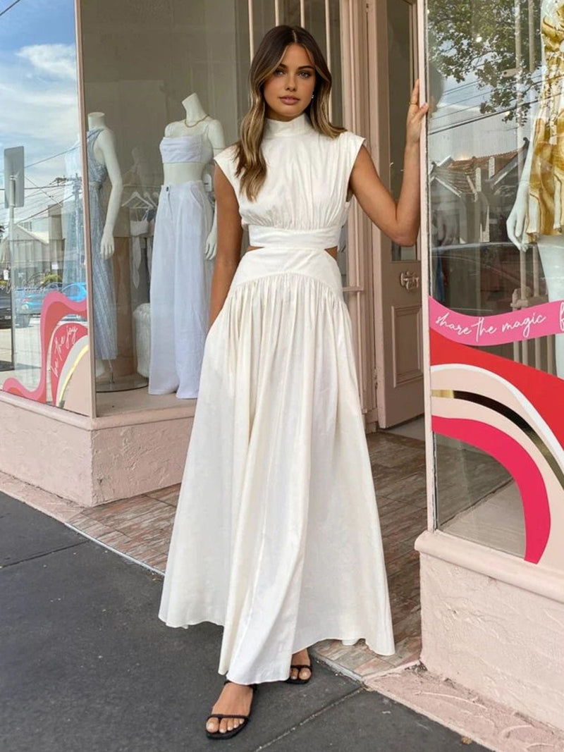 Gracefully Styled Dress for Any Occasion