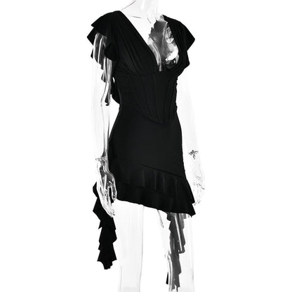 Effortlessly Elegant Dress with a Timeless Design
