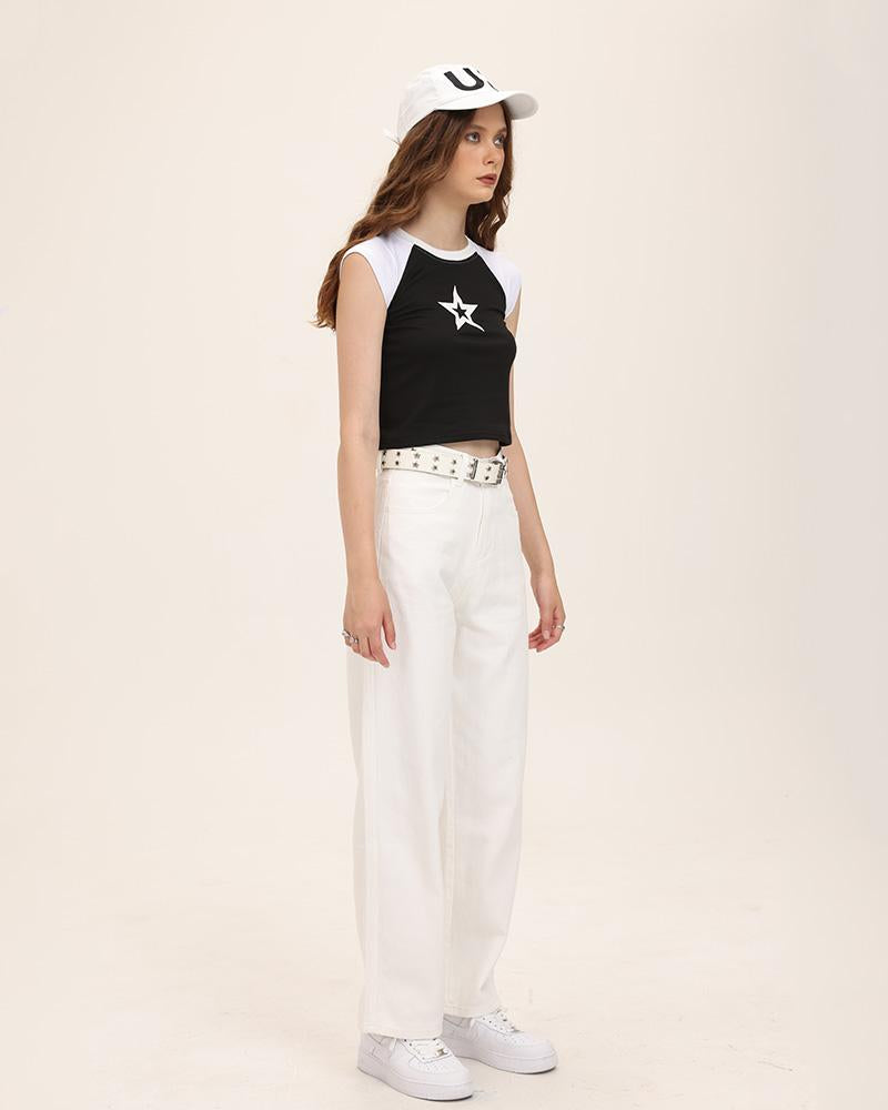 Elegantly Styled Pants for Everyday Wear