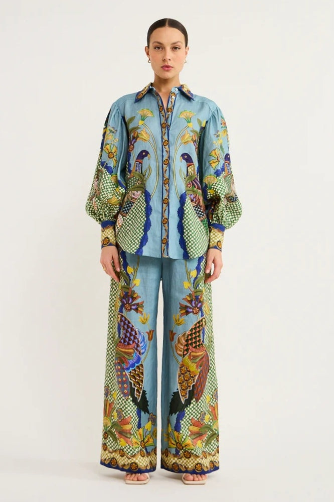 Elegantly Styled Pants for Everyday Wear