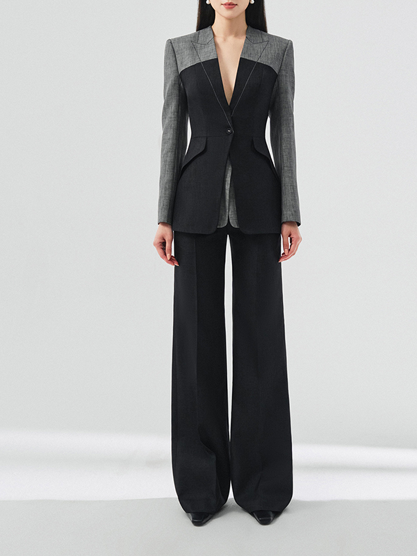 Classic Vintage Trousers with a Flattering Fit