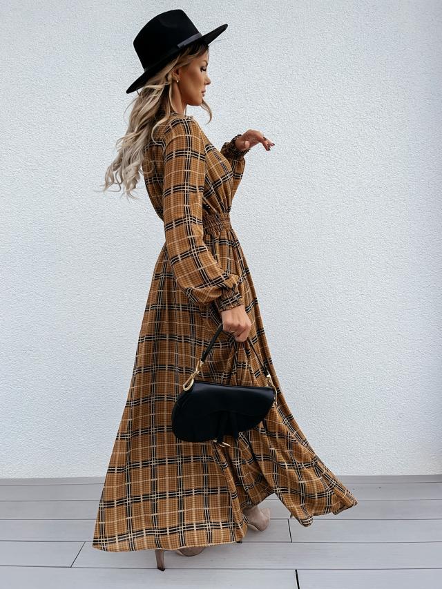 Elegantly Styled Dress for Everyday Wear