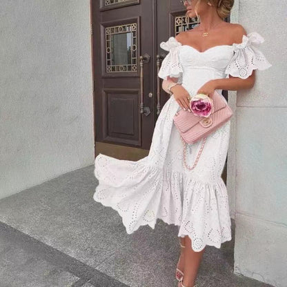 Sophisticated Dress with a Clean Classic Look