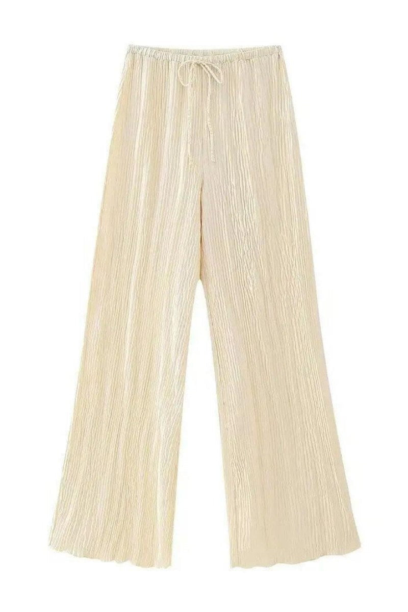Elegantly Styled Trousers for Everyday Wear