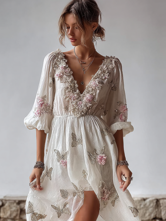 Classic Vintage Dress with a Flattering Fit