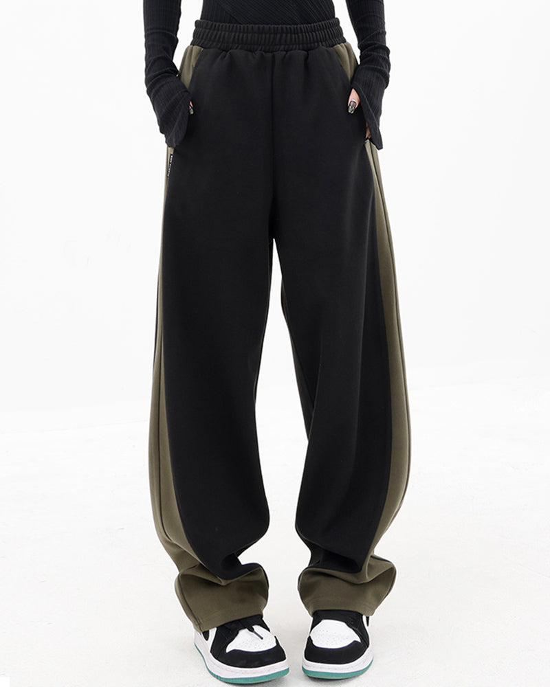 Elegantly Styled Pants for Everyday Wear