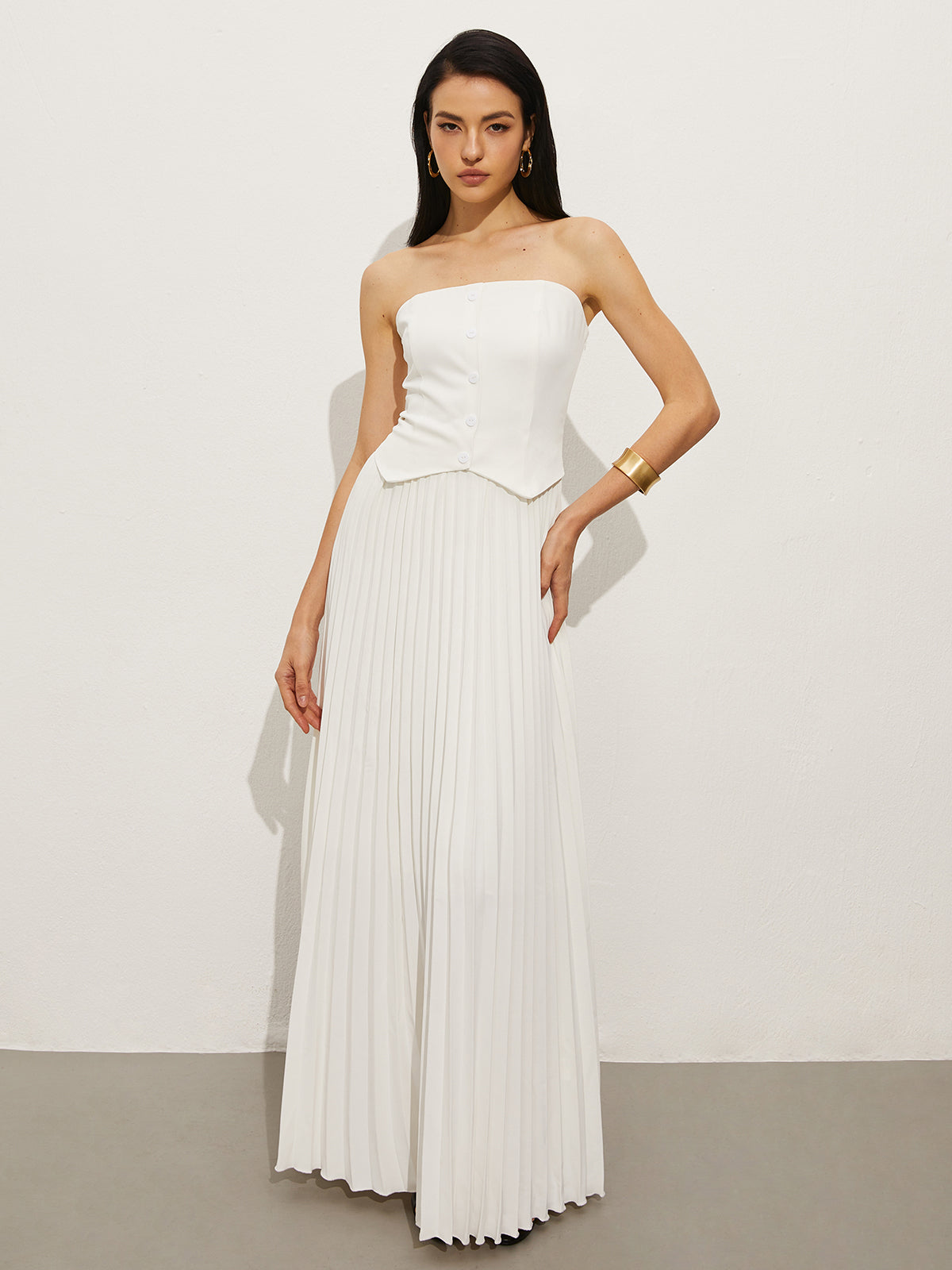 Polished Dress with an Effortless Classic Look