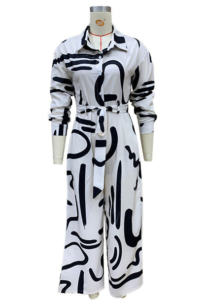 Effortlessly Elegant Garment with a Timeless Design