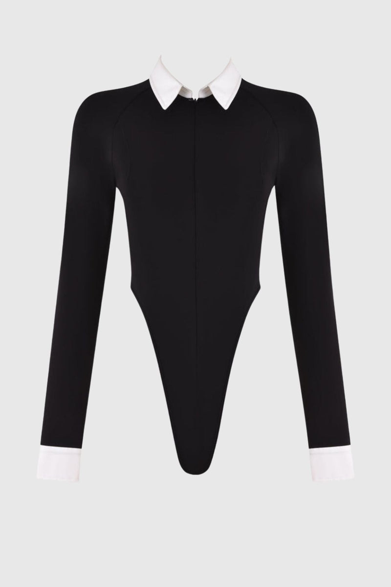 Sophisticated Garment with a Clean Classic Look