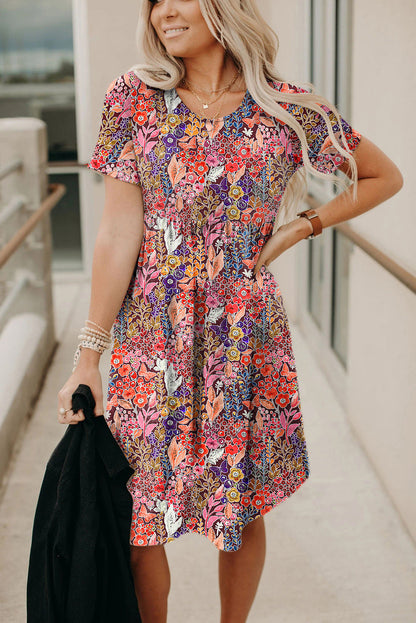 Classic Vintage Dress with a Flattering Fit