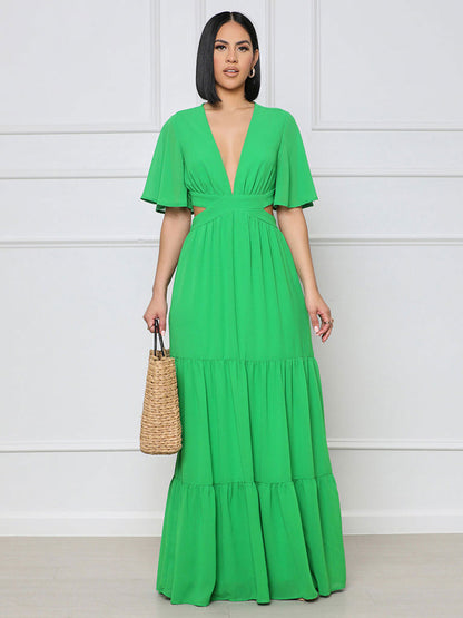 Effortlessly Elegant Dress with a Timeless Design