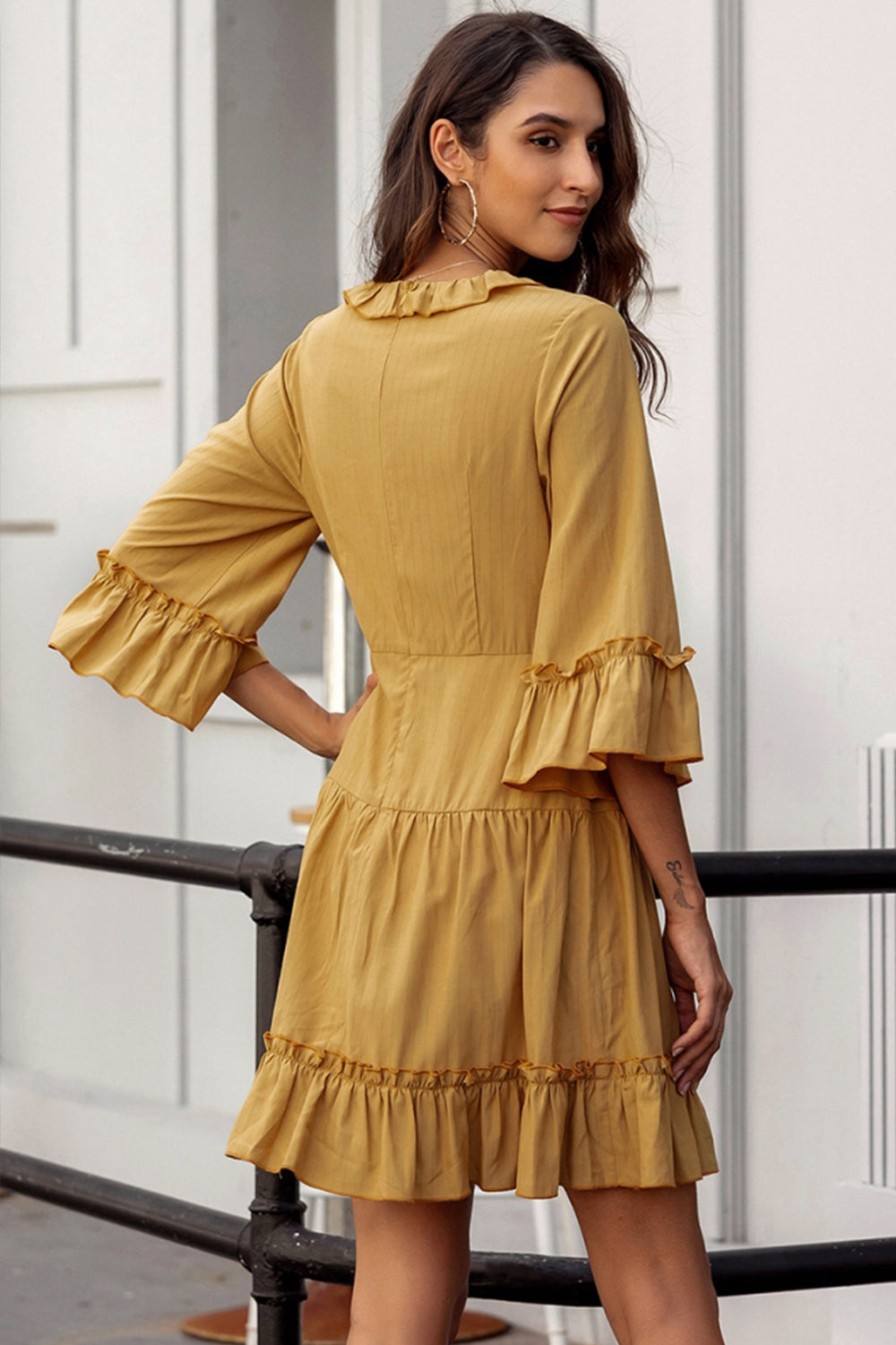 Gracefully Styled Dress for Any Occasion