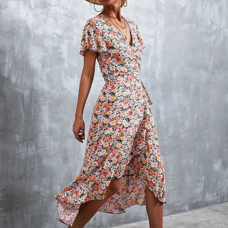 Classic Vintage & Enduringly Stylish Dress