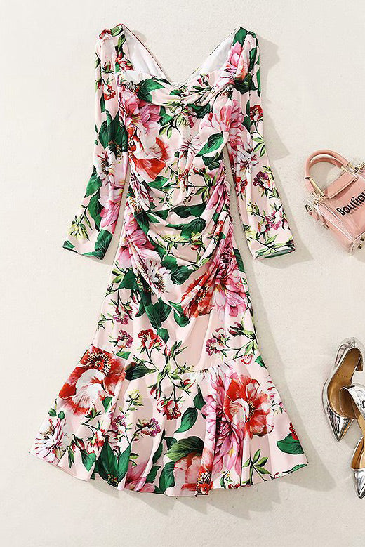 Sophisticated Dress with a Clean Classic Look