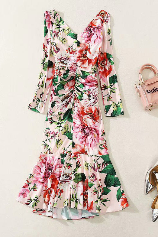 Sophisticated Dress with a Clean Classic Look