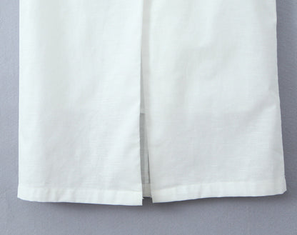 Classic Vintage Cardigan with a Flattering Fit