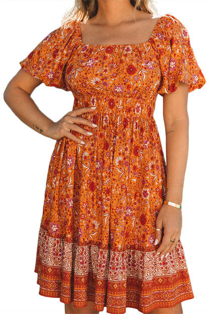 Classic Vintage Dress with a Flattering Fit