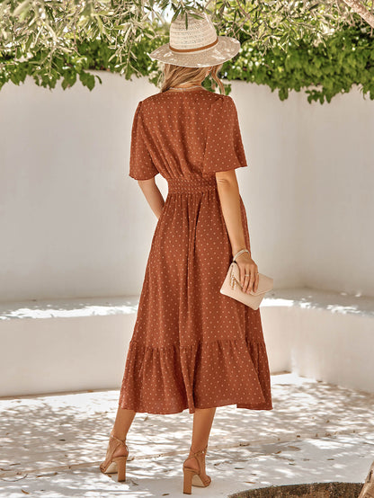 Polished Dress with an Effortless Classic Look