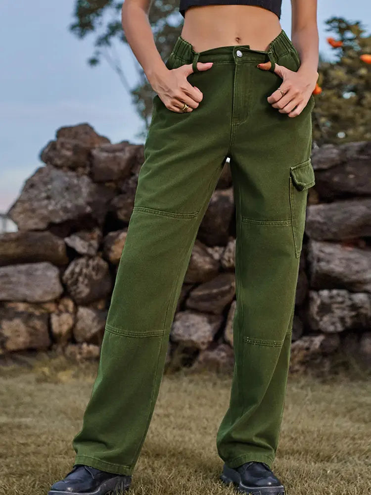 Classic Vintage Pants with a Flattering Fit