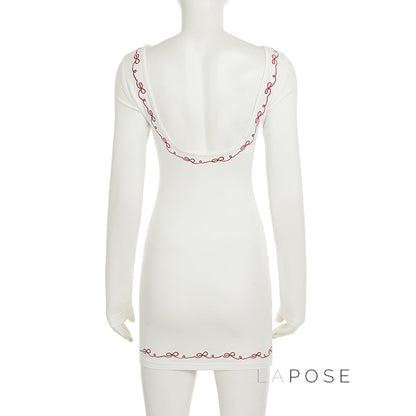 Classic Vintage Dress with a Flattering Fit