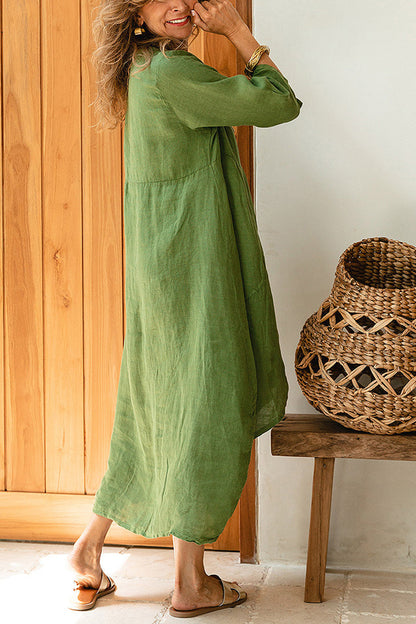 Beautifully Crafted Dress in a Classic Style