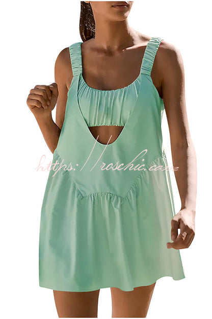 Beautifully Crafted Dress in a Classic Style