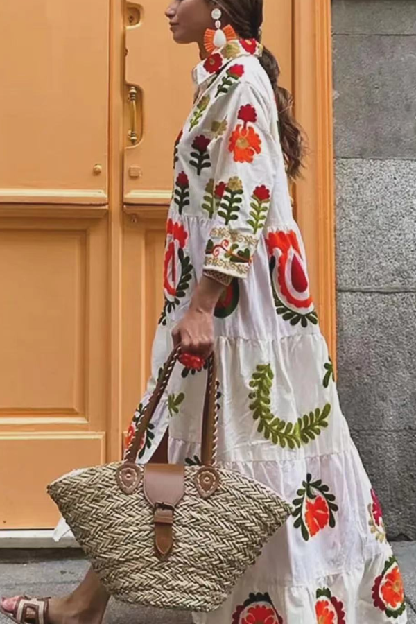 Effortlessly Elegant Dress with a Timeless Design
