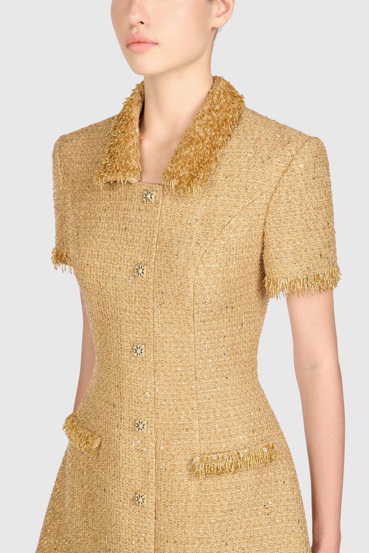 Well Tailored Dress with a Graceful Silhouette