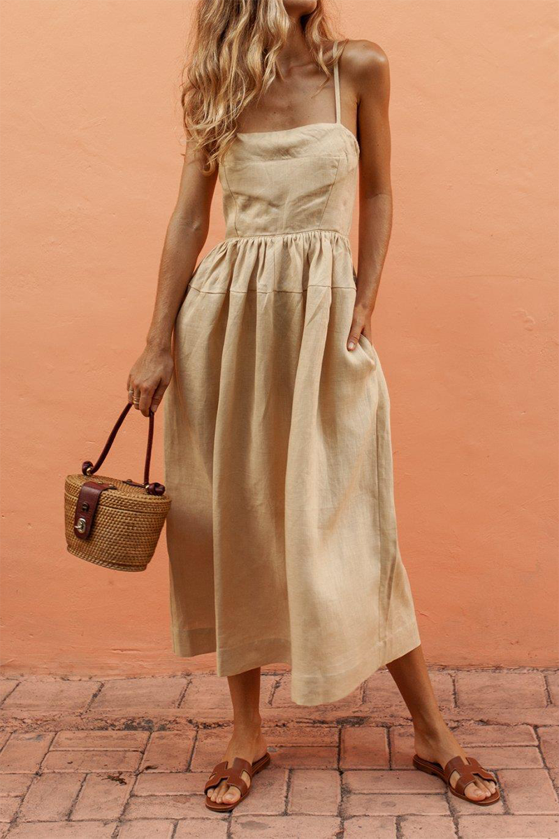 Beautifully Crafted Dress in a Classic Style