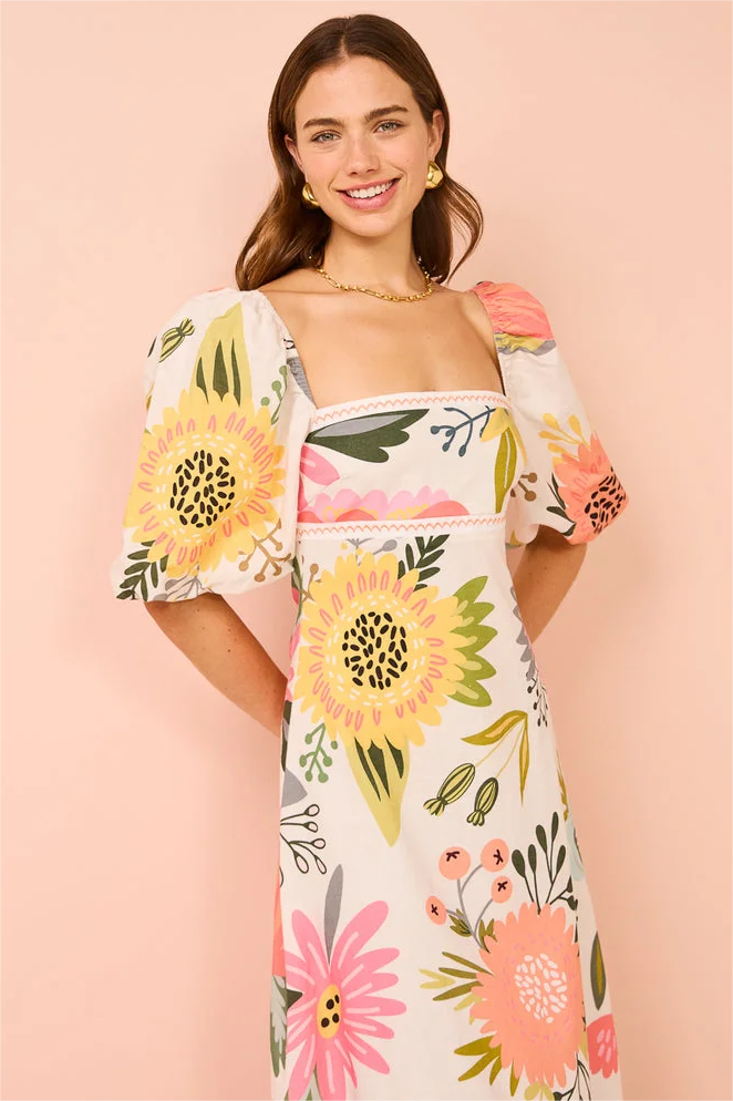 Beautifully Crafted Dress in a Classic Style