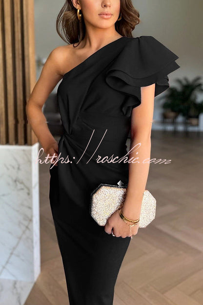 Classic Vintage Dress with a Flattering Fit
