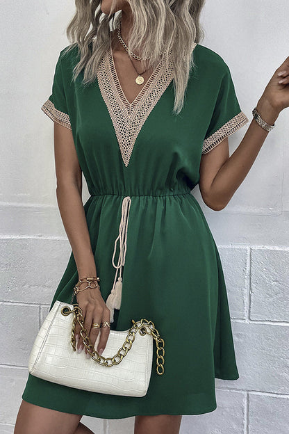 Beautifully Finished Dress in a Timeless Design