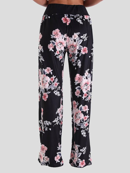 Effortlessly Elegant Pants with a Timeless Design