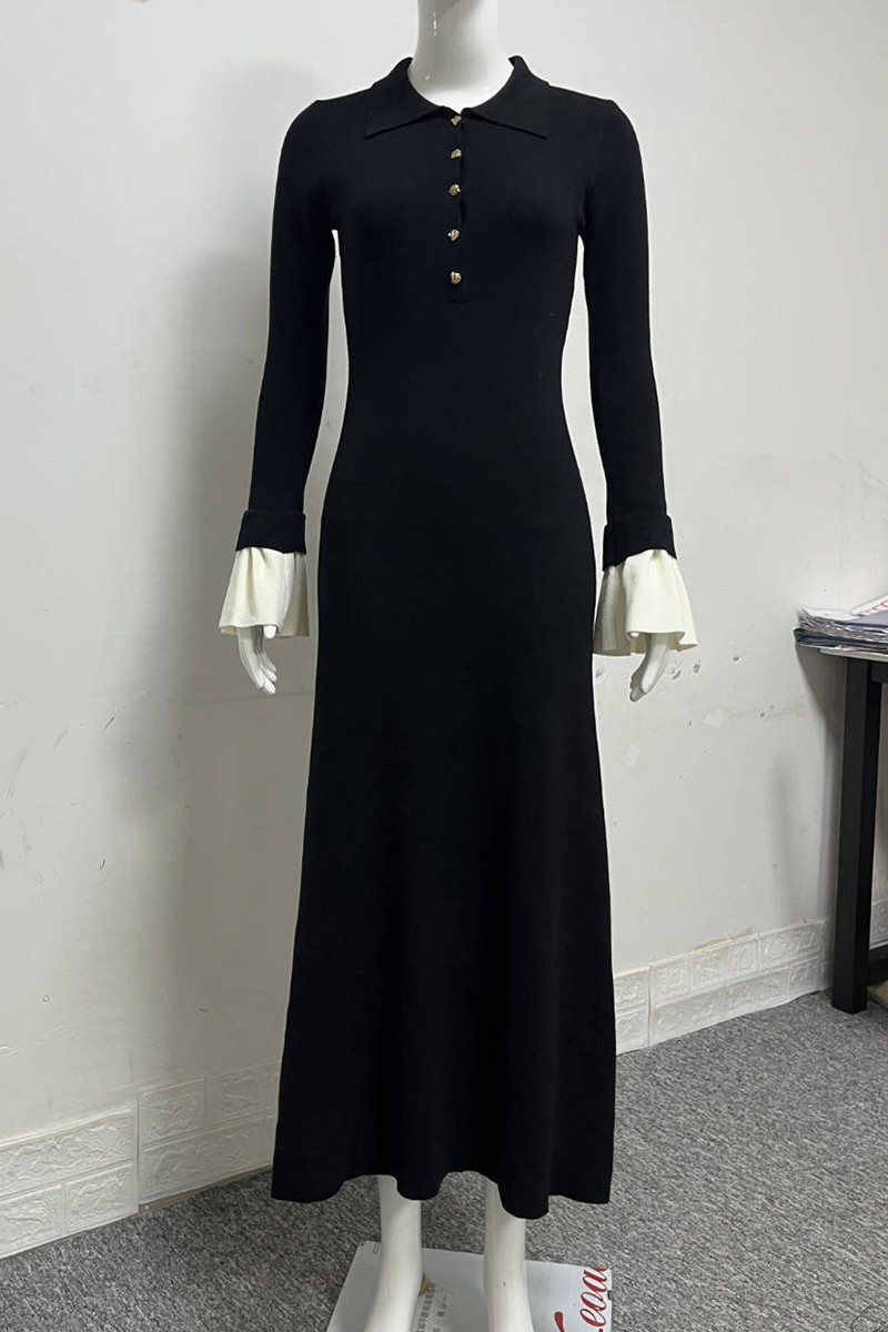 Classic Vintage & Enduringly Stylish Dress