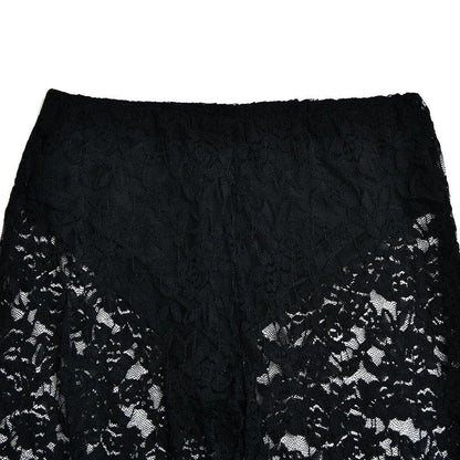 Well Tailored Garment with a Graceful Silhouette