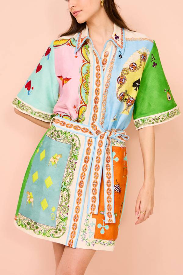 Beautifully Finished Dress in a Timeless Design