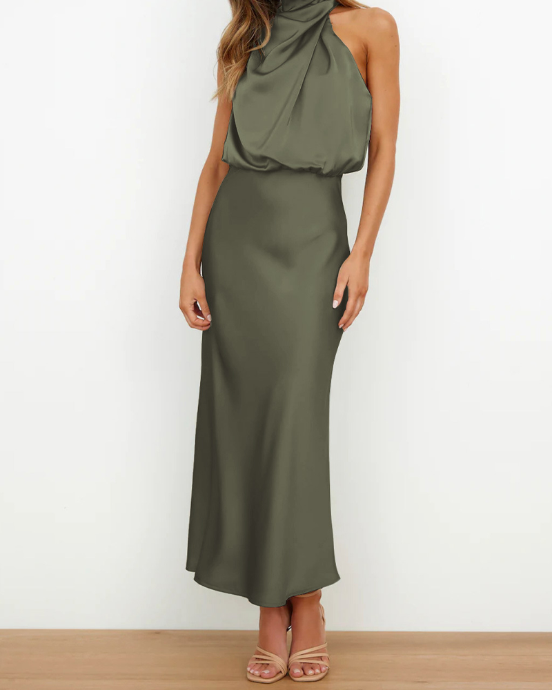 Gracefully Styled Dress for Any Occasion