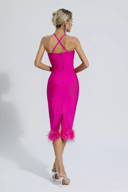 Beautifully Finished Dress in a Timeless Design