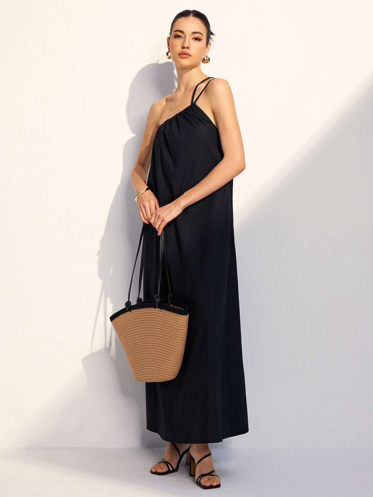 Elegantly Styled Dress for Everyday Wear