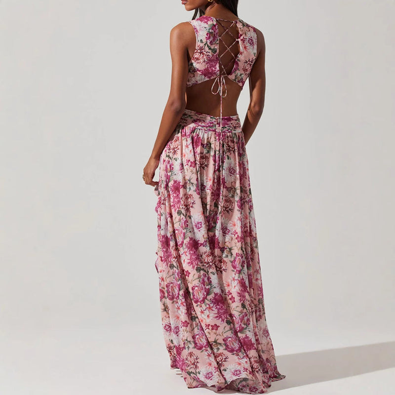 A Vintage Style Dress with Delicate Timeless Details