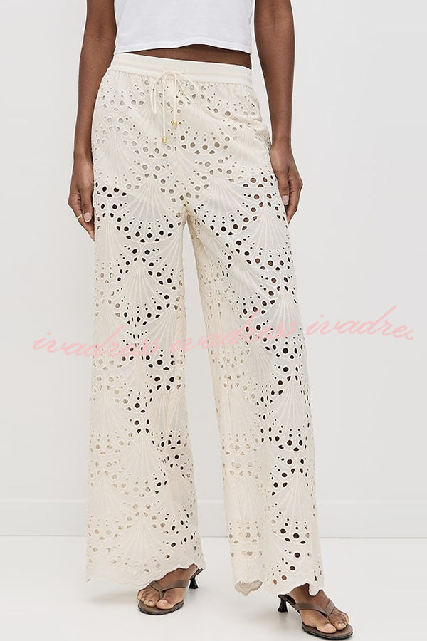 Sophisticated Pants with a Clean Classic Look