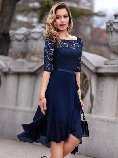 Well Tailored Dress with a Graceful Silhouette