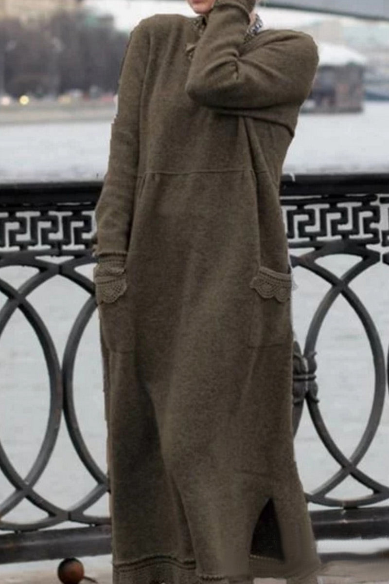 Classic Vintage Dress with a Flattering Fit