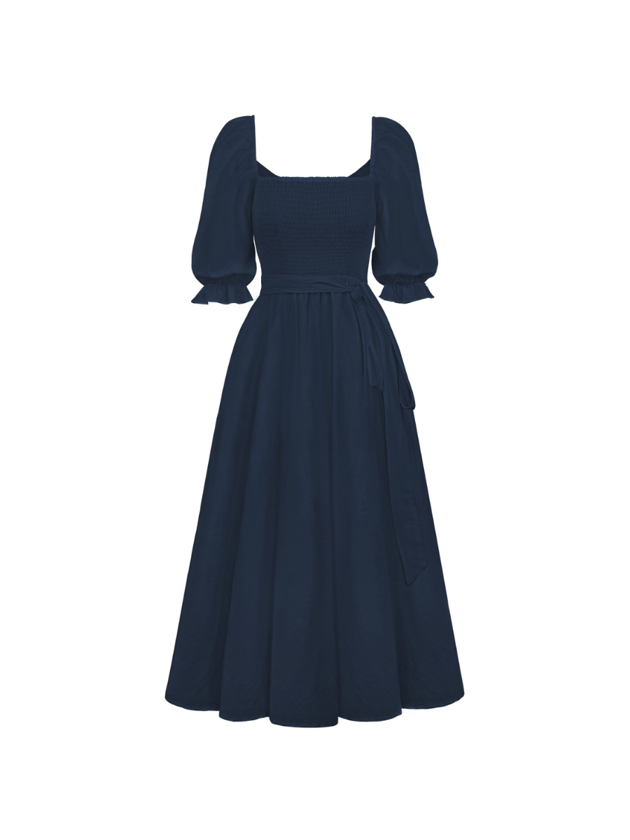 Beautifully Finished Dress in a Timeless Design