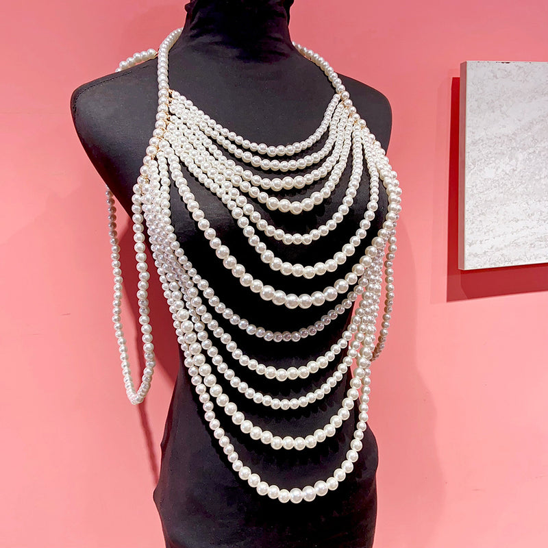 Beautiful Pearl Chain with Unique Style
